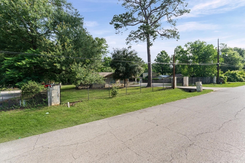 1505 Gladiola Avenue - Photo 37