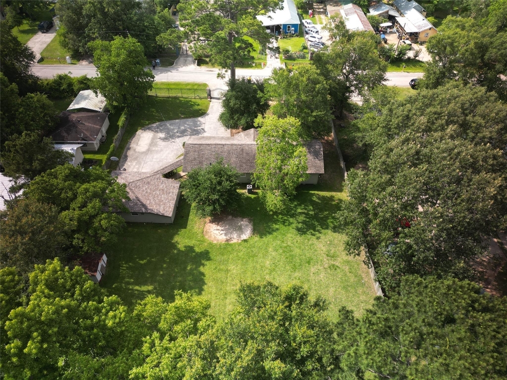 1505 Gladiola Avenue - Photo 1