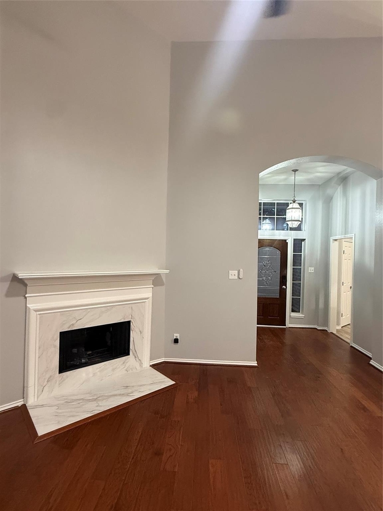 11831 Rainbow Bridge Lane - Photo 2
