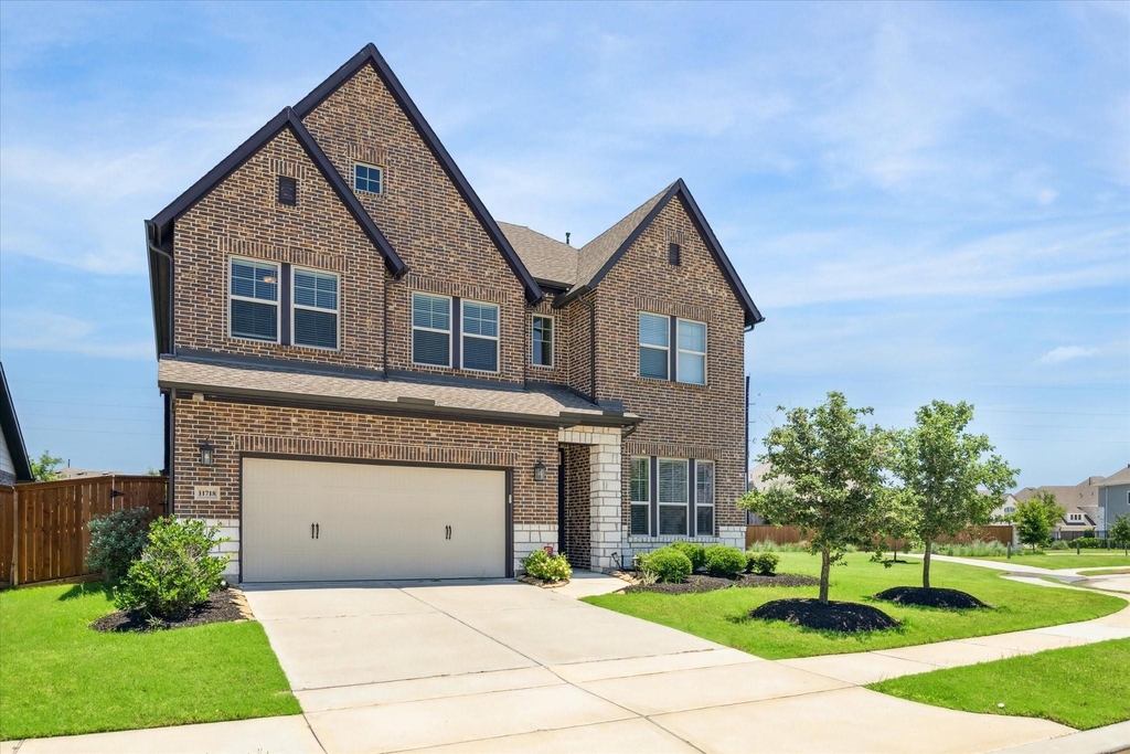 11718 Lost Maples Springs Drive - Photo 1