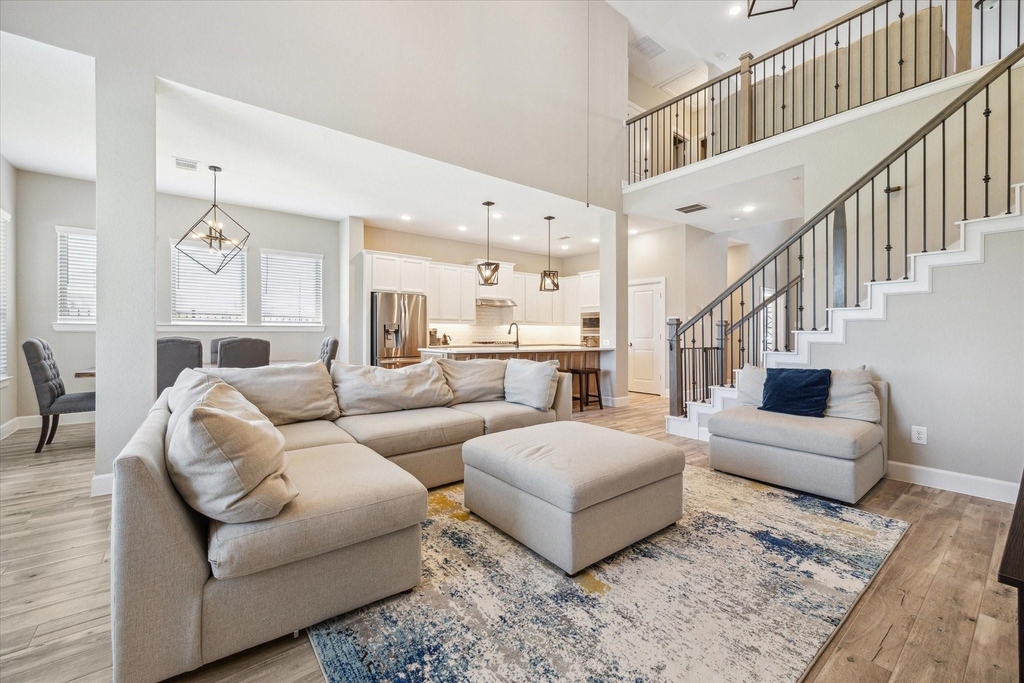 11718 Lost Maples Springs Drive - Photo 8