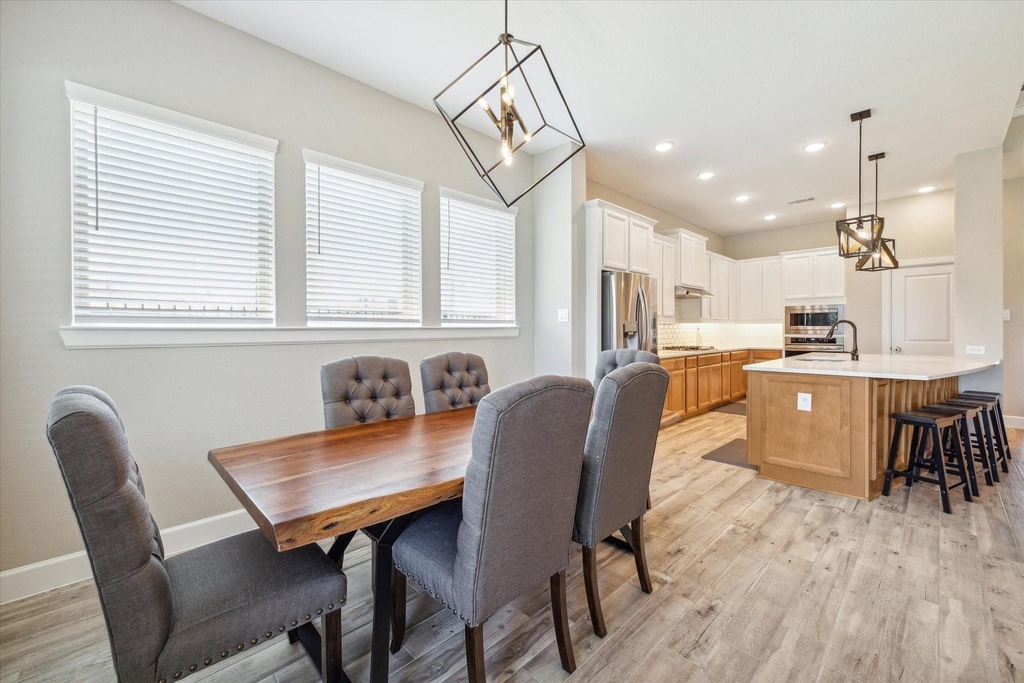 11718 Lost Maples Springs Drive - Photo 15