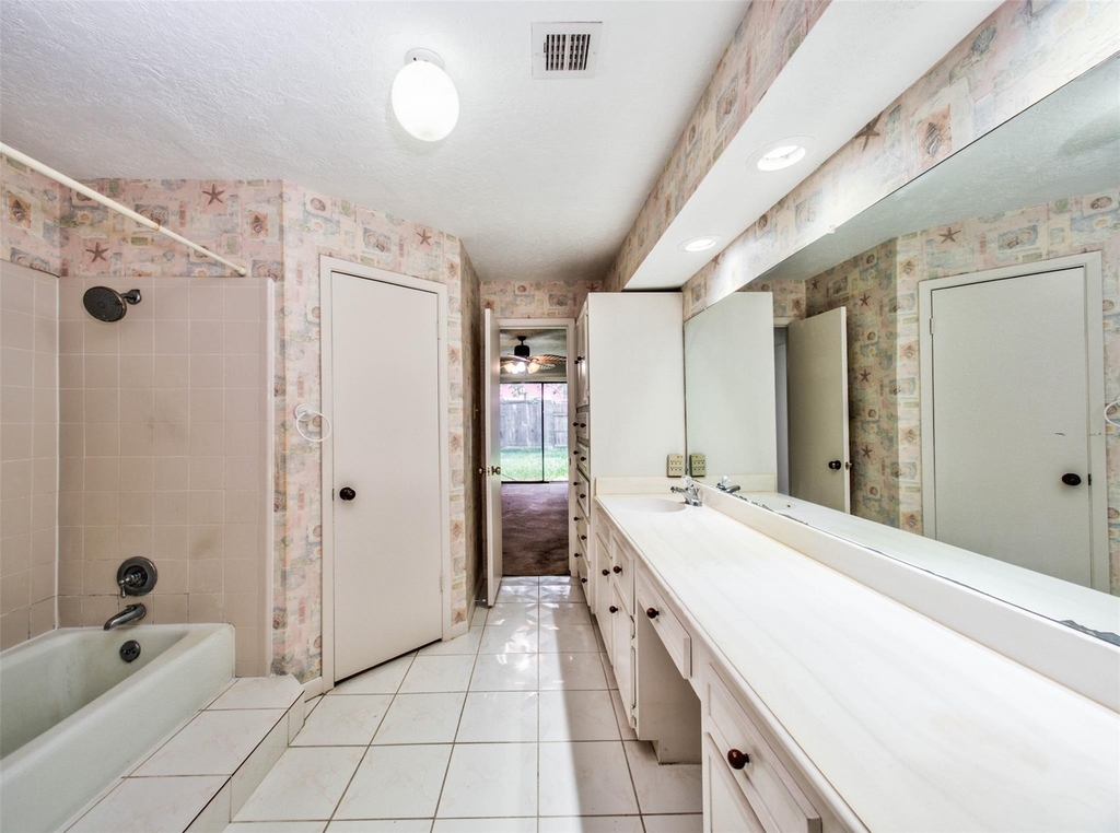 8022 La Brea Drive - Photo 25