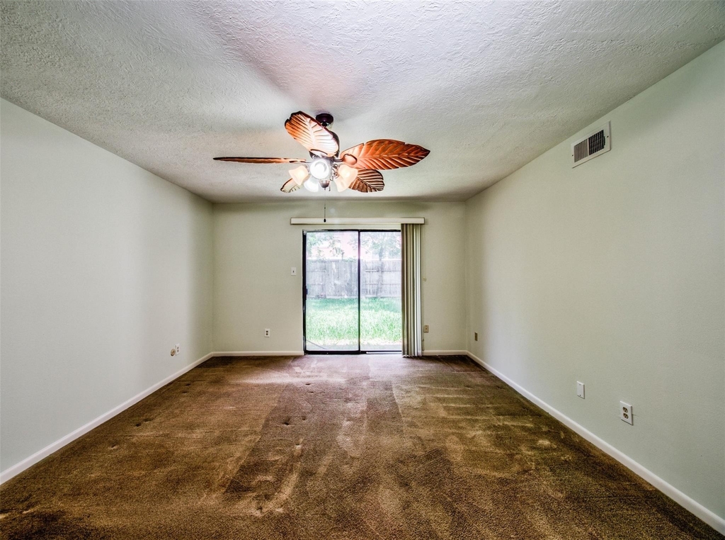 8022 La Brea Drive - Photo 26