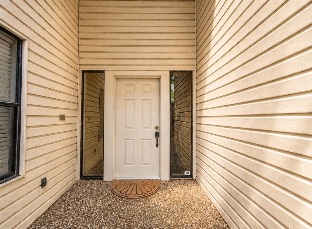 8022 La Brea Drive - Photo 5