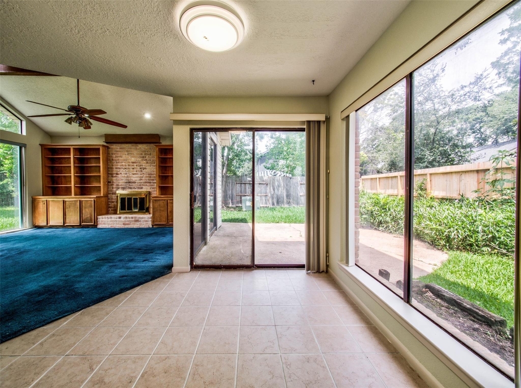 8022 La Brea Drive - Photo 17