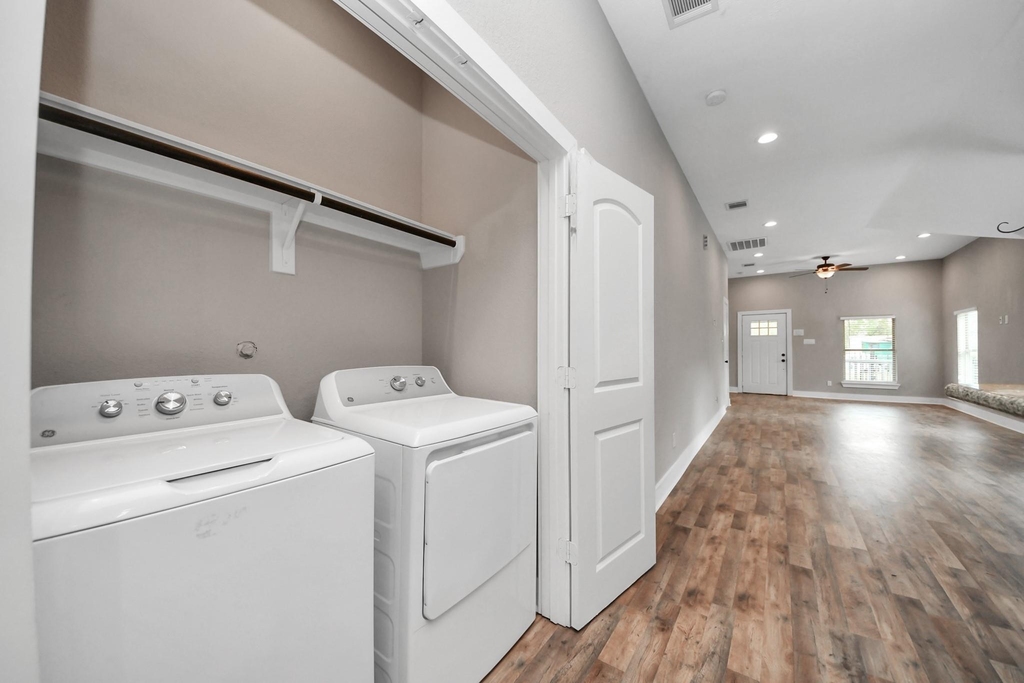 1322 E 36th Street - Photo 27