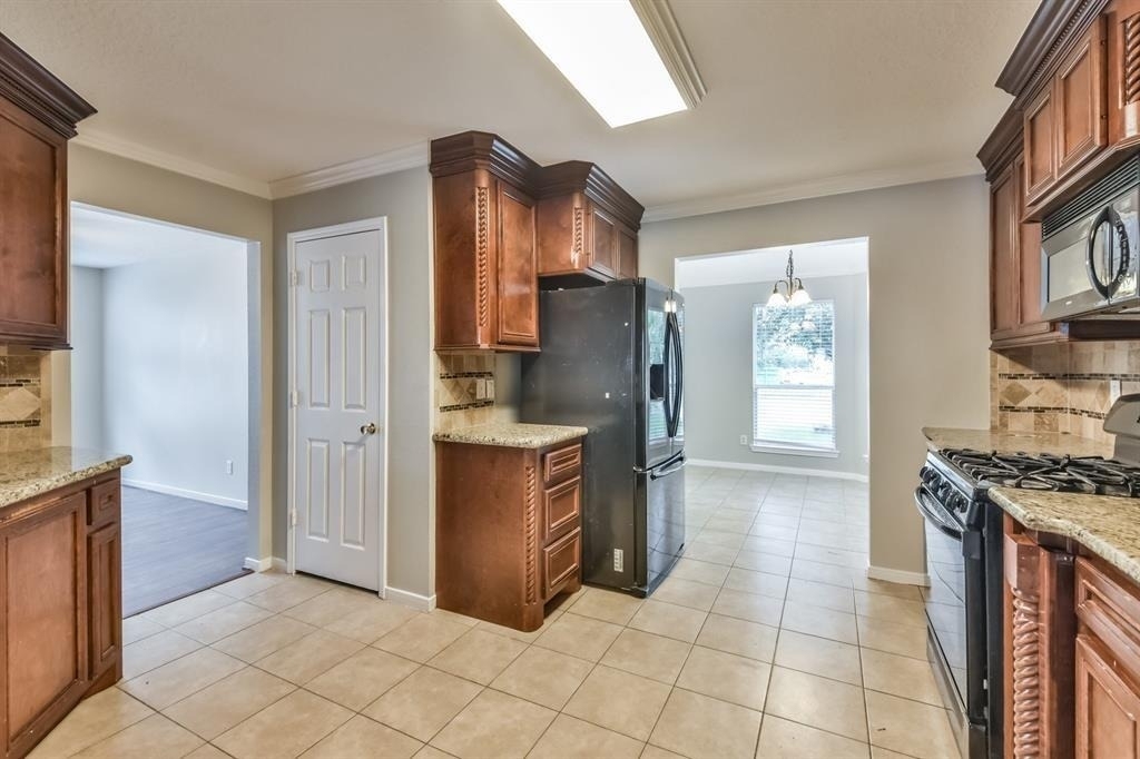 9845 Youpon Ridge Way - Photo 6
