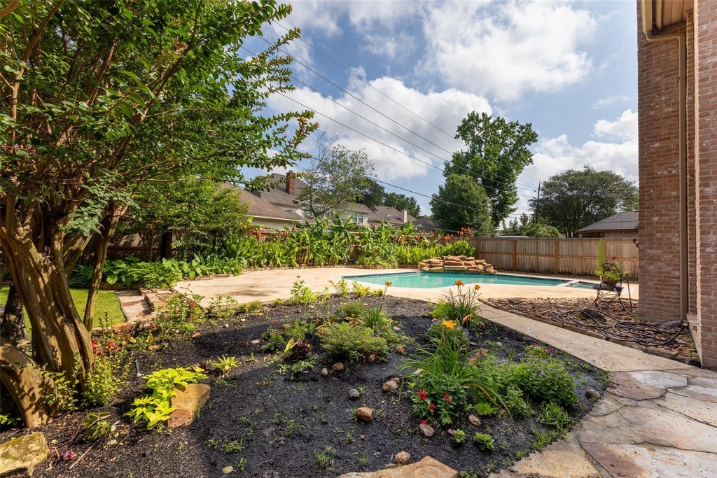 9714 Godstone Lane - Photo 43