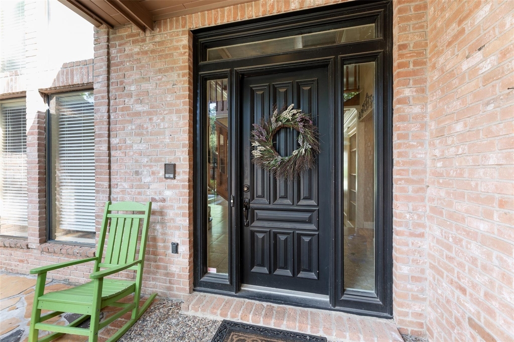 9714 Godstone Lane - Photo 5