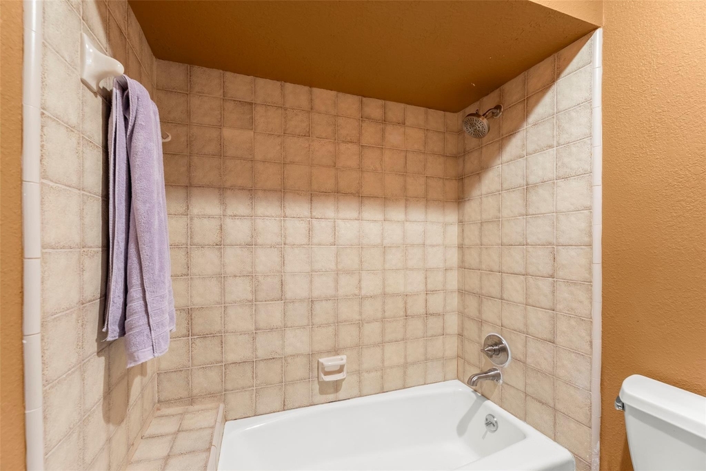 9714 Godstone Lane - Photo 38
