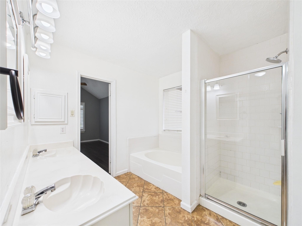 3718 Brookwood Drive - Photo 15