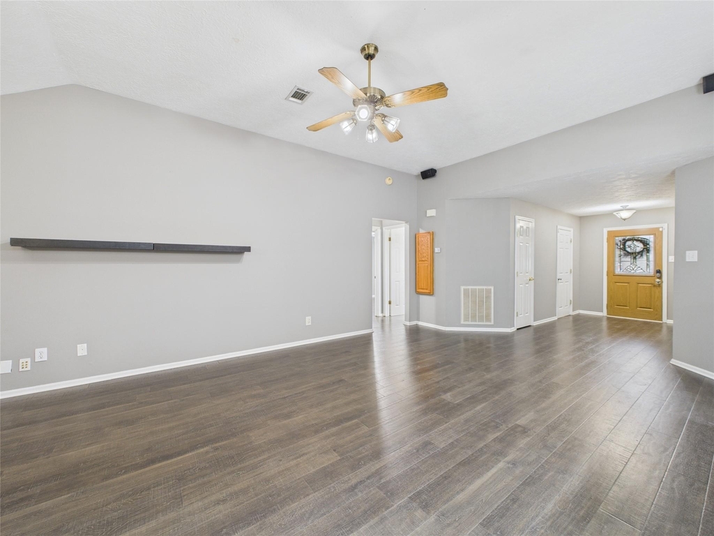 3718 Brookwood Drive - Photo 6