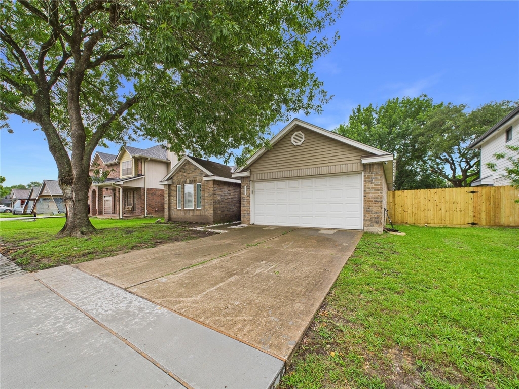 3718 Brookwood Drive - Photo 1