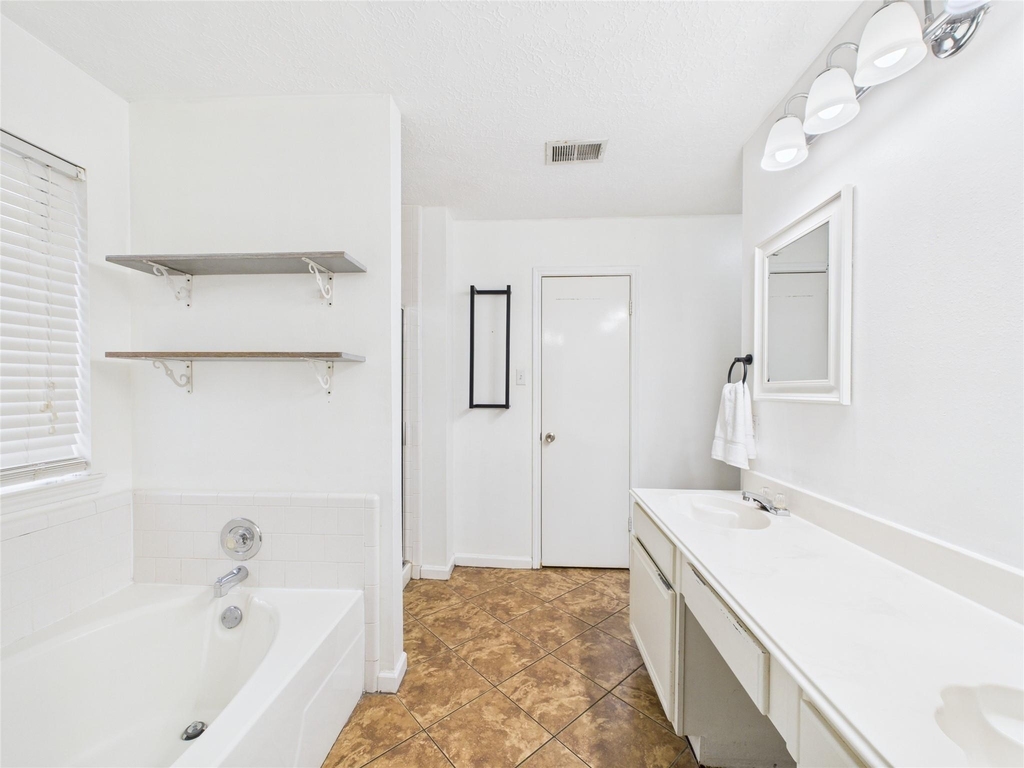 3718 Brookwood Drive - Photo 14
