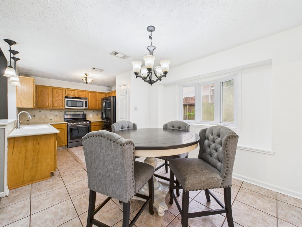3718 Brookwood Drive - Photo 9