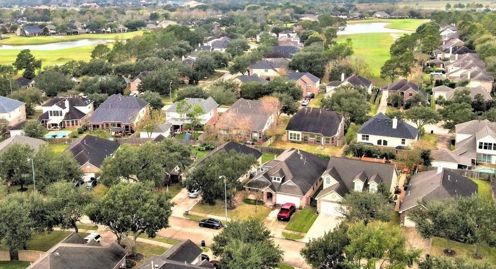 1214 Sand Pines - Photo 3