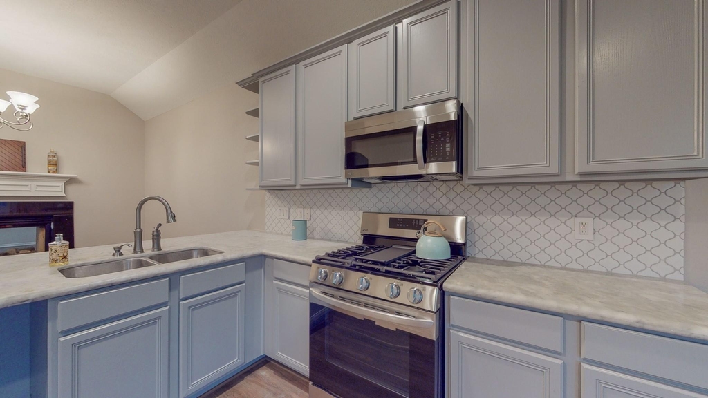 1214 Sand Pines - Photo 22