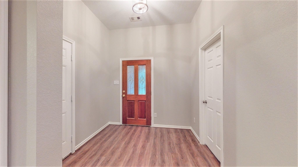 1214 Sand Pines - Photo 7
