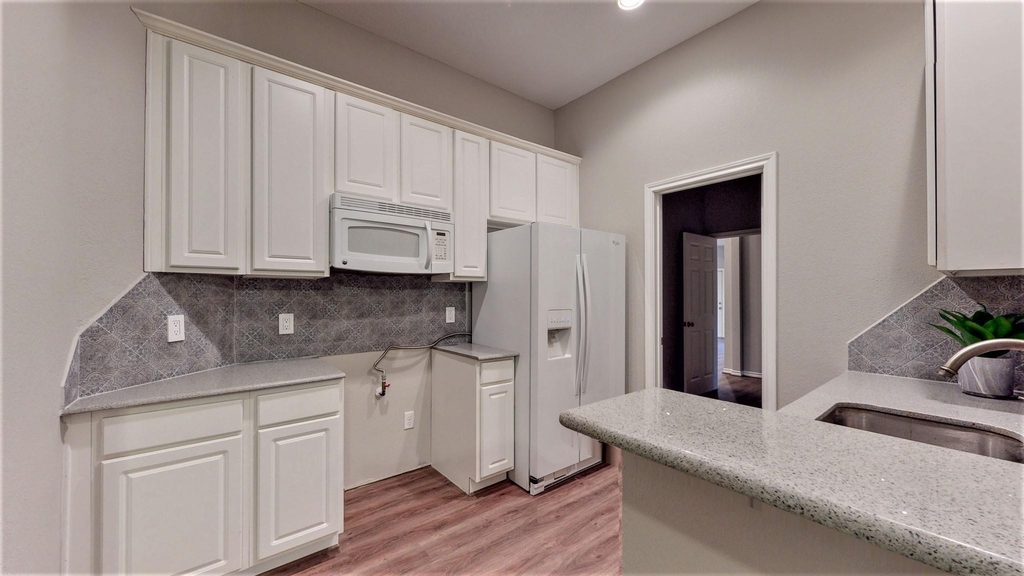 1214 Sand Pines - Photo 32