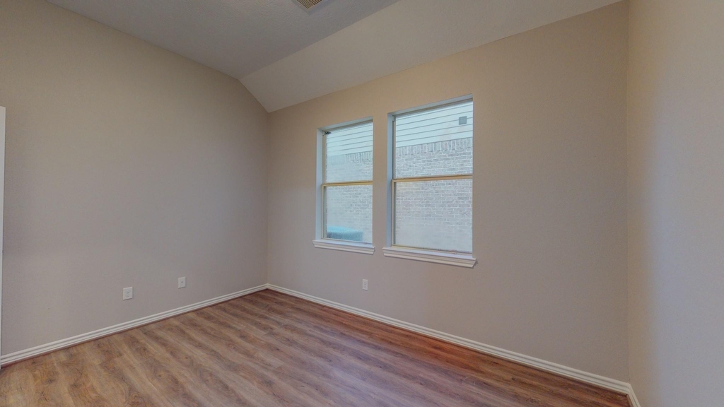 1214 Sand Pines - Photo 35