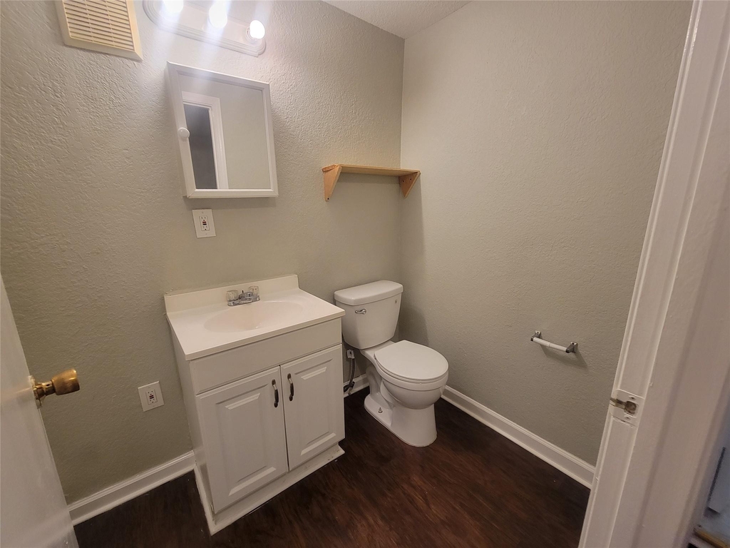 2526 3rd 1/2 Avenue N - Photo 13