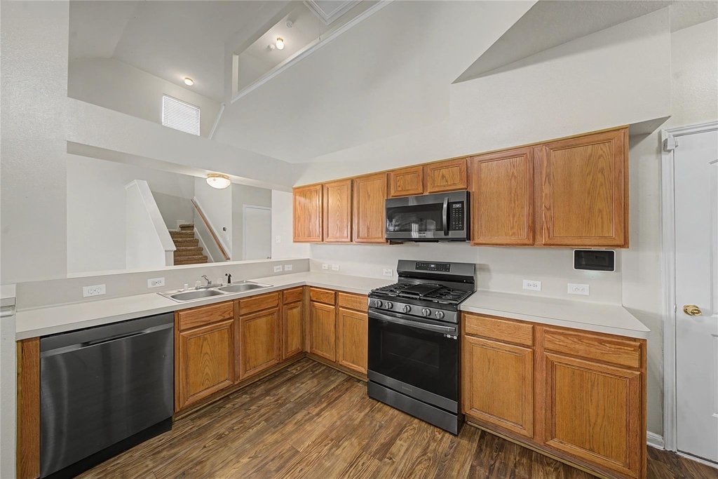 1111 Auburn View Lane - Photo 11