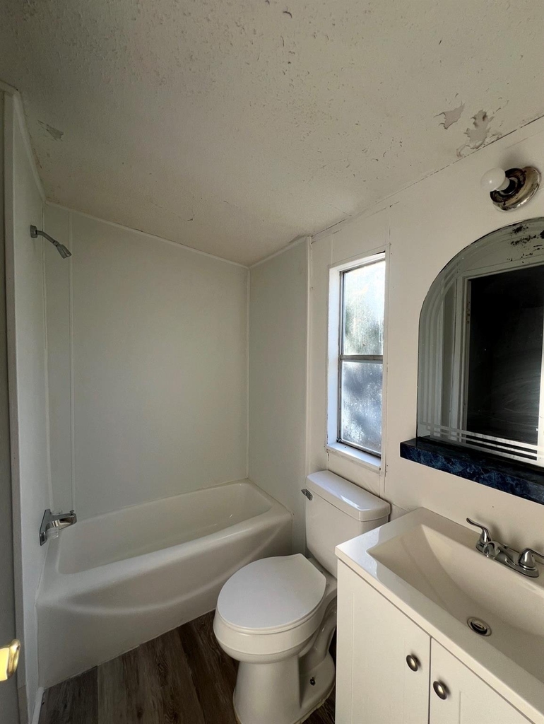 1511 #4 Jones Street - Photo 5