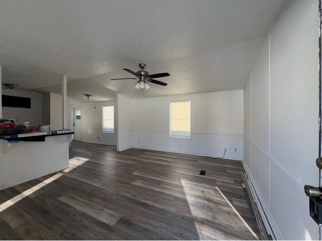 1511 #4 Jones Street - Photo 1