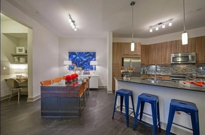 2111 Westheimer Road - Photo 2