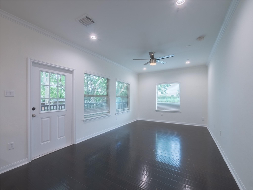 1113 Bunton Street - Photo 9