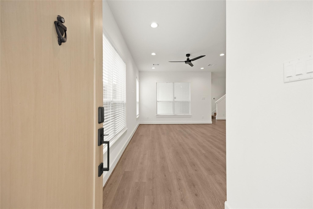 2635 Aruba Bend Drive - Photo 2