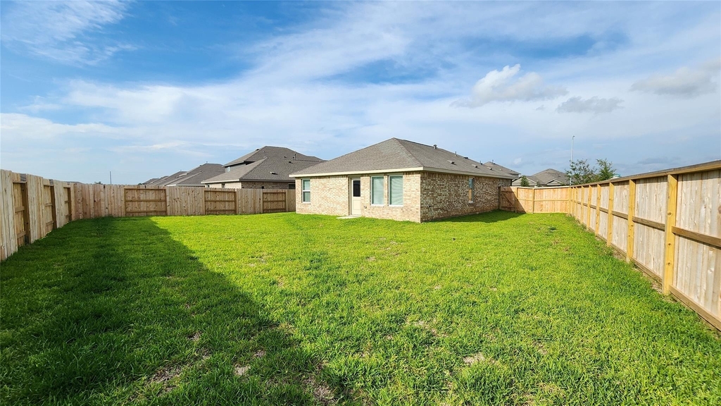 6303 Geyser Starish Drive - Photo 32