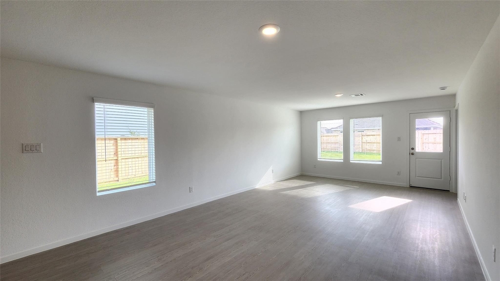 6303 Geyser Starish Drive - Photo 6