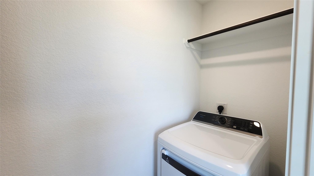 6303 Geyser Starish Drive - Photo 30