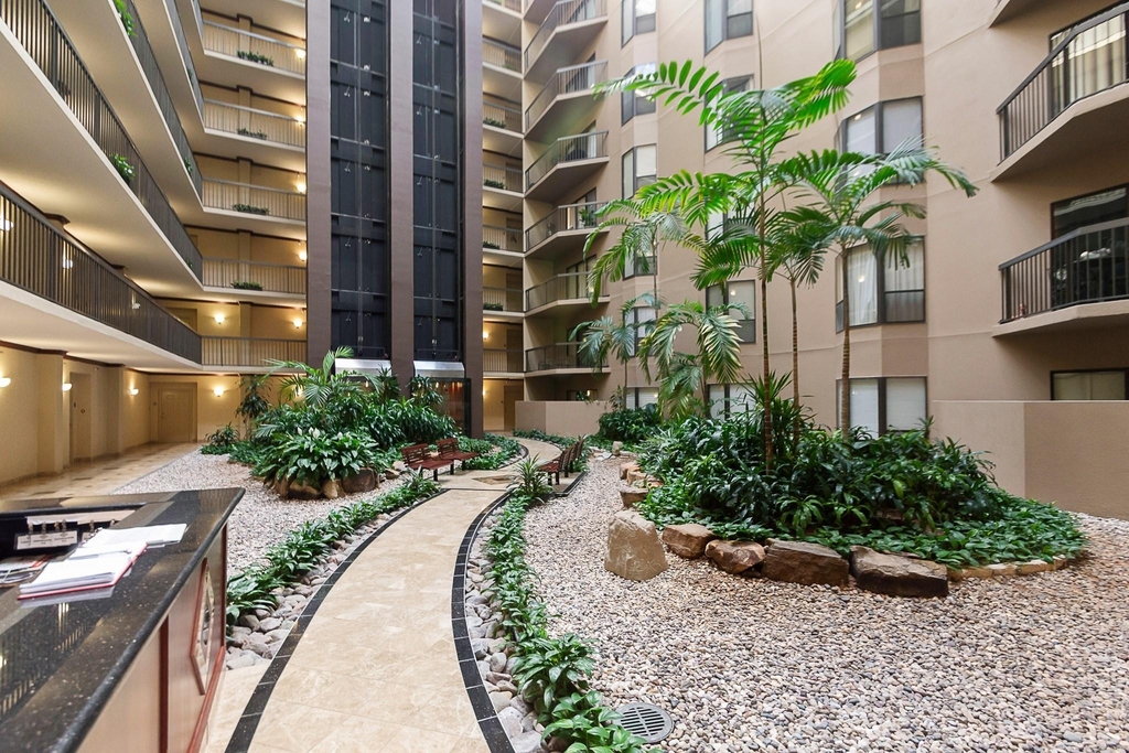 661 Bering Drive - Photo 4