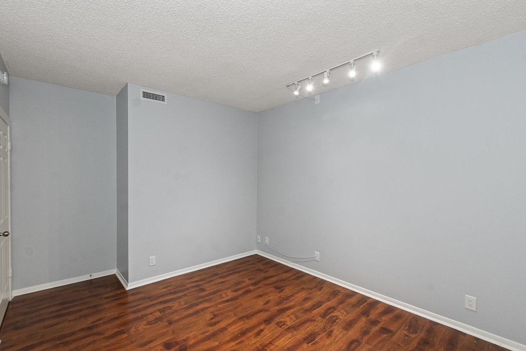 661 Bering Drive - Photo 20