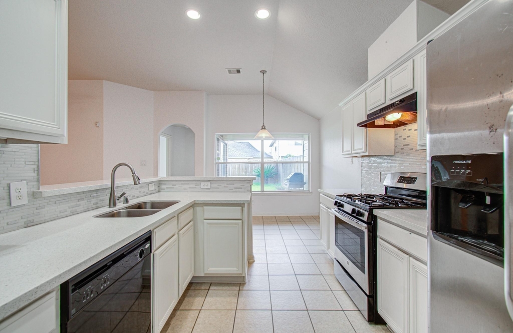 13335 Gardnerville St - Photo 13
