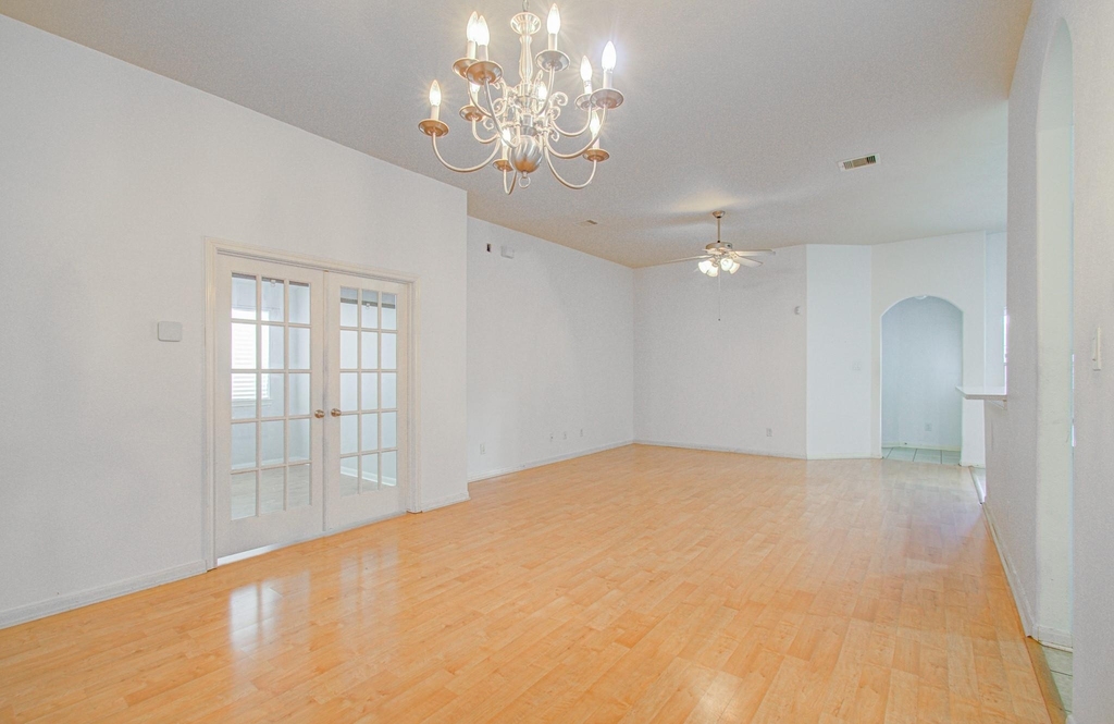 13335 Gardnerville St - Photo 5