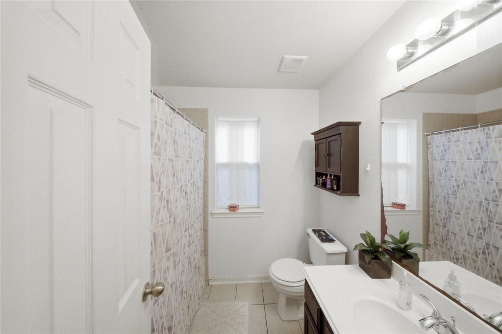13335 Gardnerville St - Photo 16