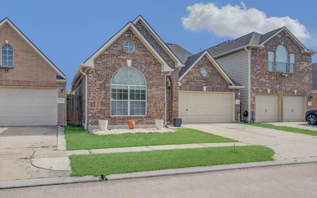13335 Gardnerville St - Photo 2