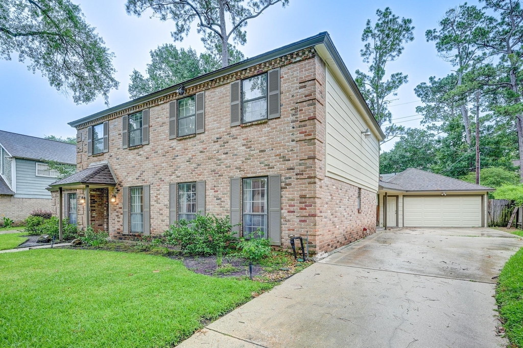 5311 Havenwoods Drive - Photo 2