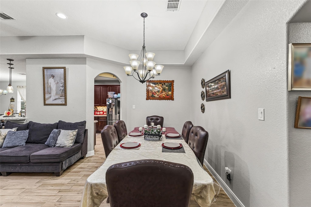 267 Freeman Boulevard - Photo 7
