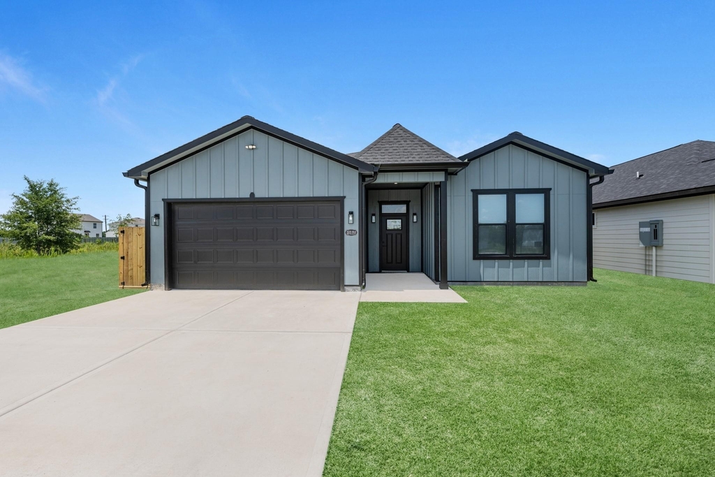 323 Road 5840 - Photo 2