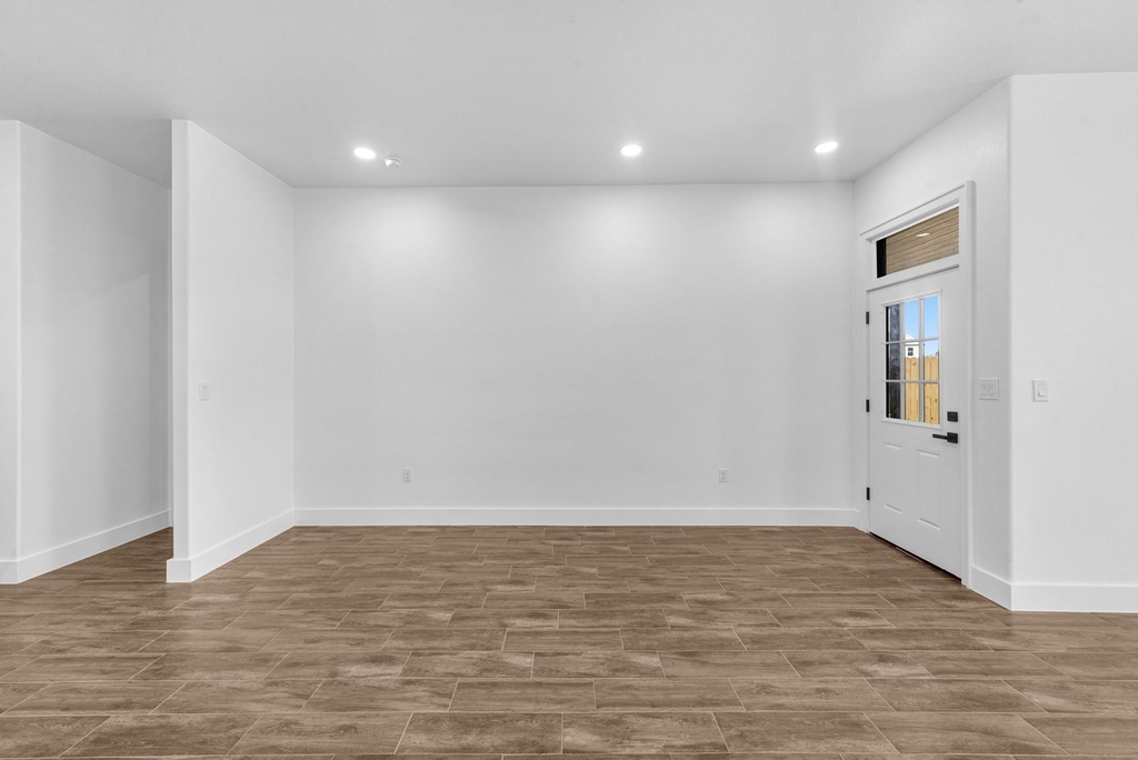 323 Road 5840 - Photo 9