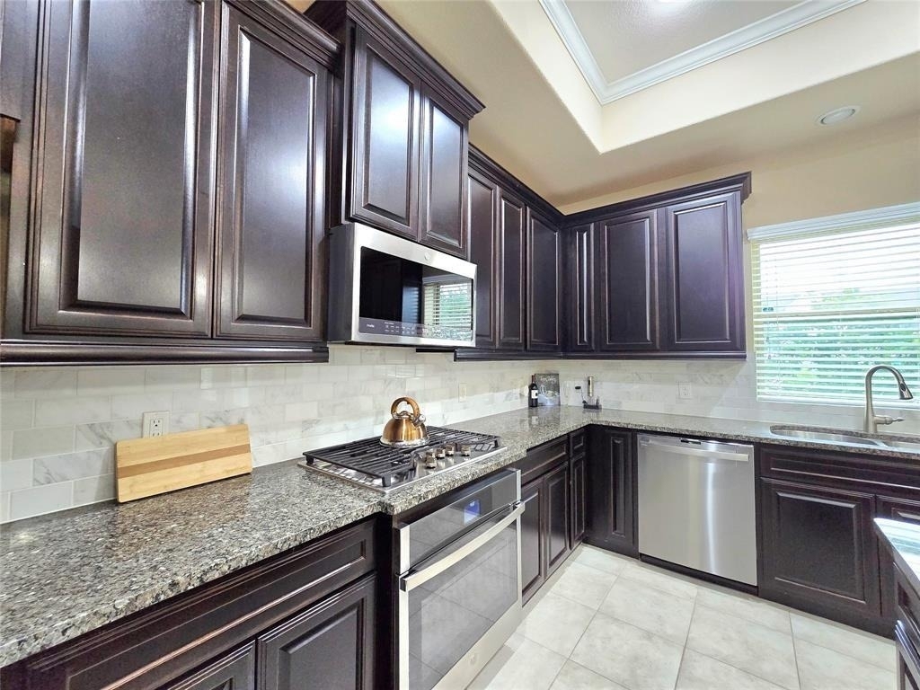 21914 Avalon Queen Drive - Photo 13