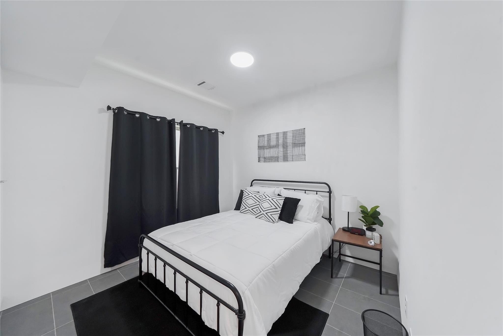 3511 Bell Street - Photo 5
