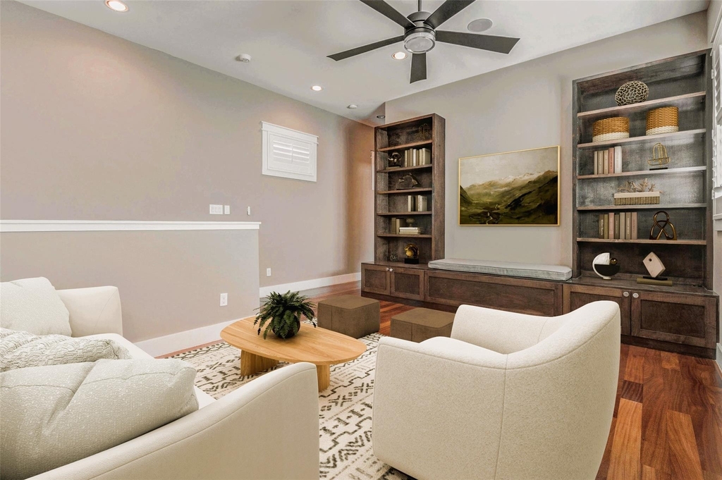 2219 Columbia Street - Photo 33