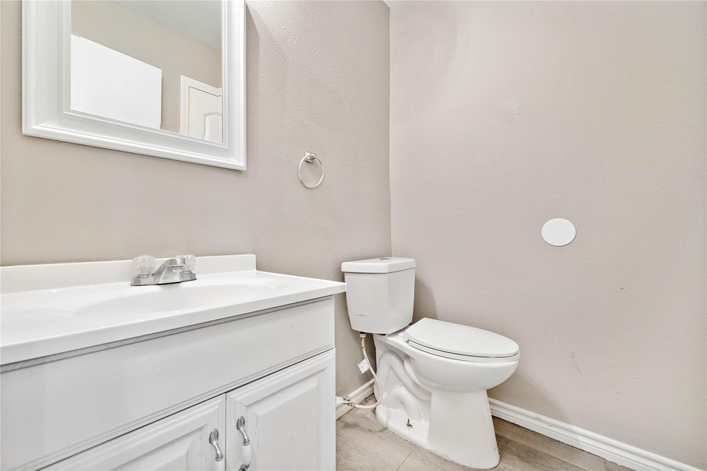 2202 16th Avenue N - Photo 9
