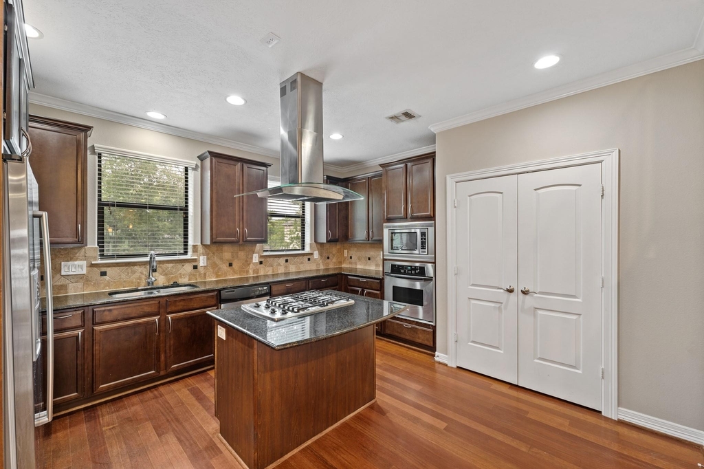 2045 W 14th 1/2 Street - Photo 11